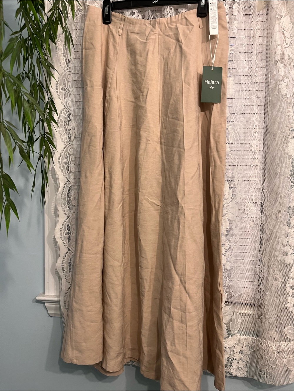 NWT Women’s Halara Skirt